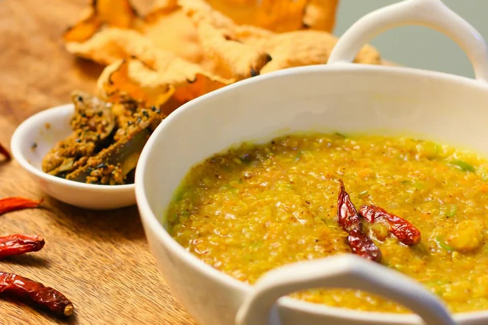 Healthy home cooked meal support for elderly family members